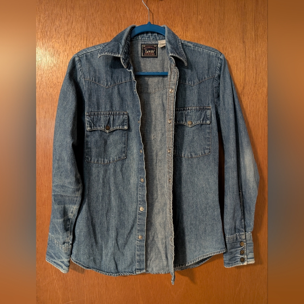 Levi's Denim Button-Up Shirt